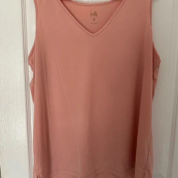 Woman’s Belle Kim Gravel beautiful blouse with matching tank size large. EUC - Picture 4 of 4